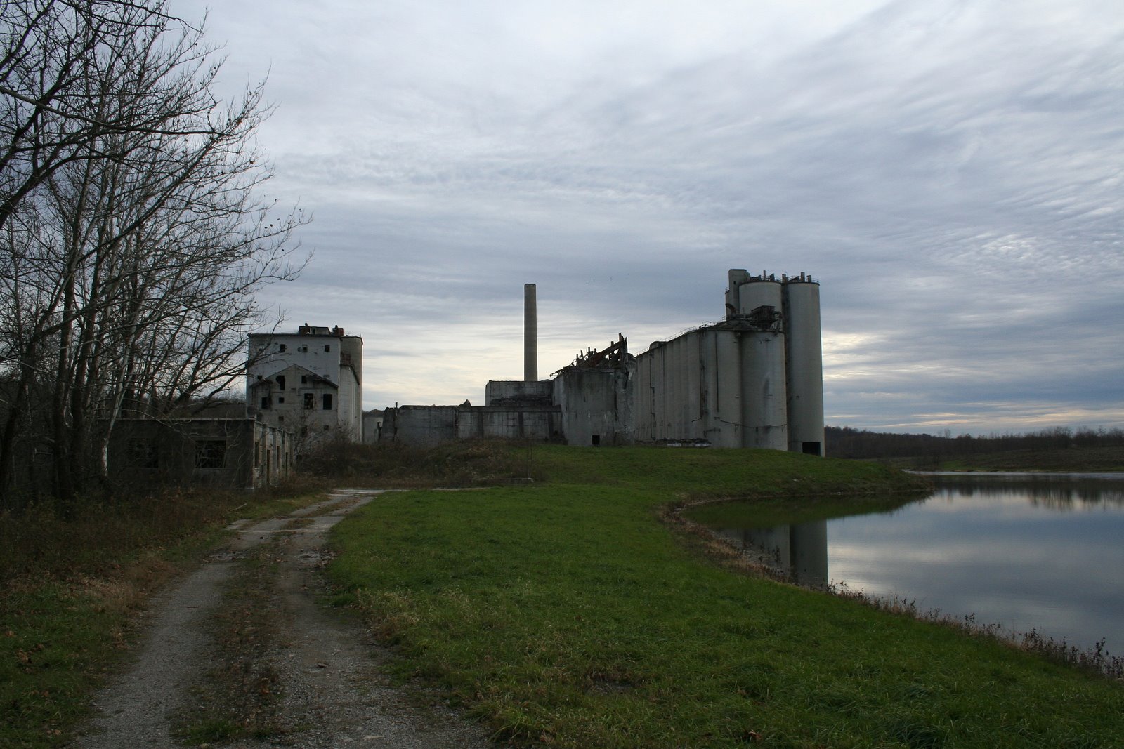 Abandoned Cement Plant, Zanesville OH